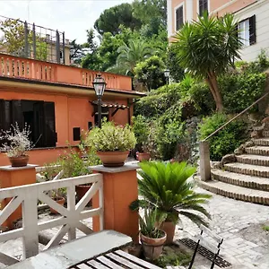 Casa Indipendente Nel Cuore Di Trastevere Roma